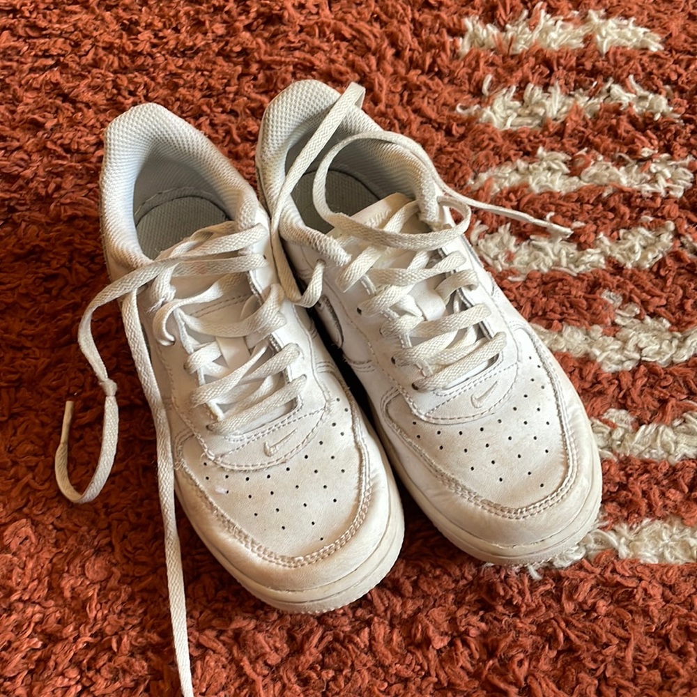 Nike shoes size 13
